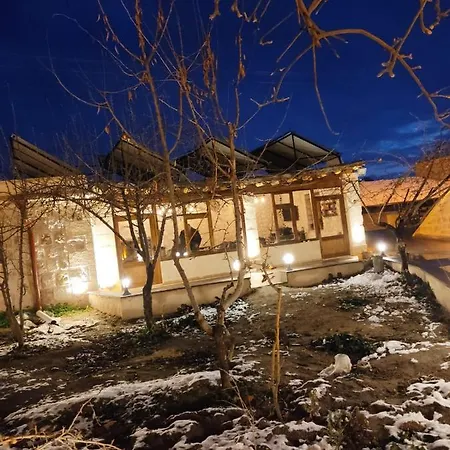 Farmer Cave House Hotel Ürgüp