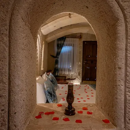 Farmer Cave House Hotel Ürgüp