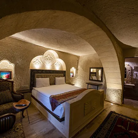 Farmer Cave House Hotel Ürgüp