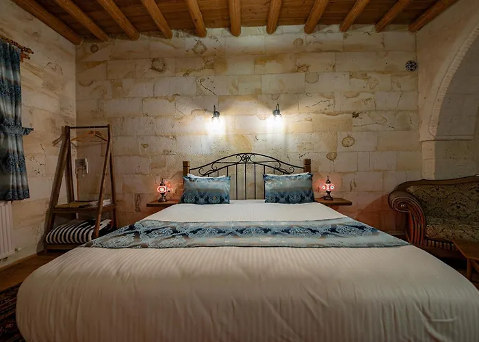 Farmer Cave House Hotel