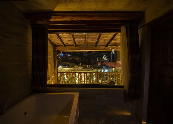 Hotel Farmer Cave House *